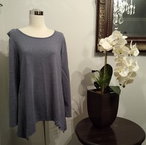 Long sleeve top